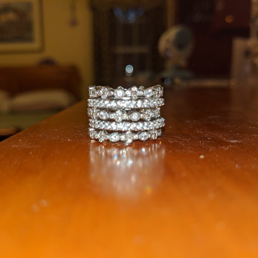 NWOT  5 sterling stackable rings with sparking CZs